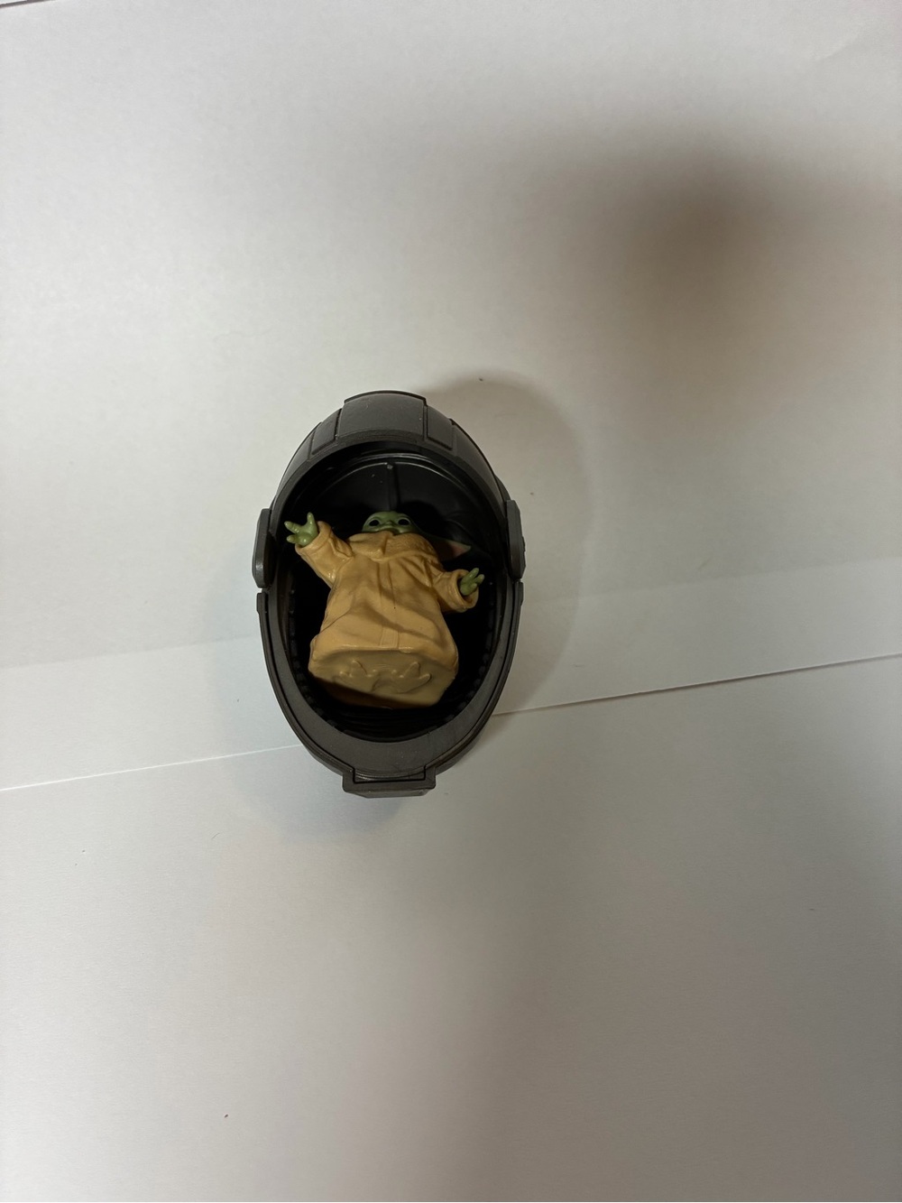 Star Wars The Child (Grogu) Capsule Figure - Green and Tan
